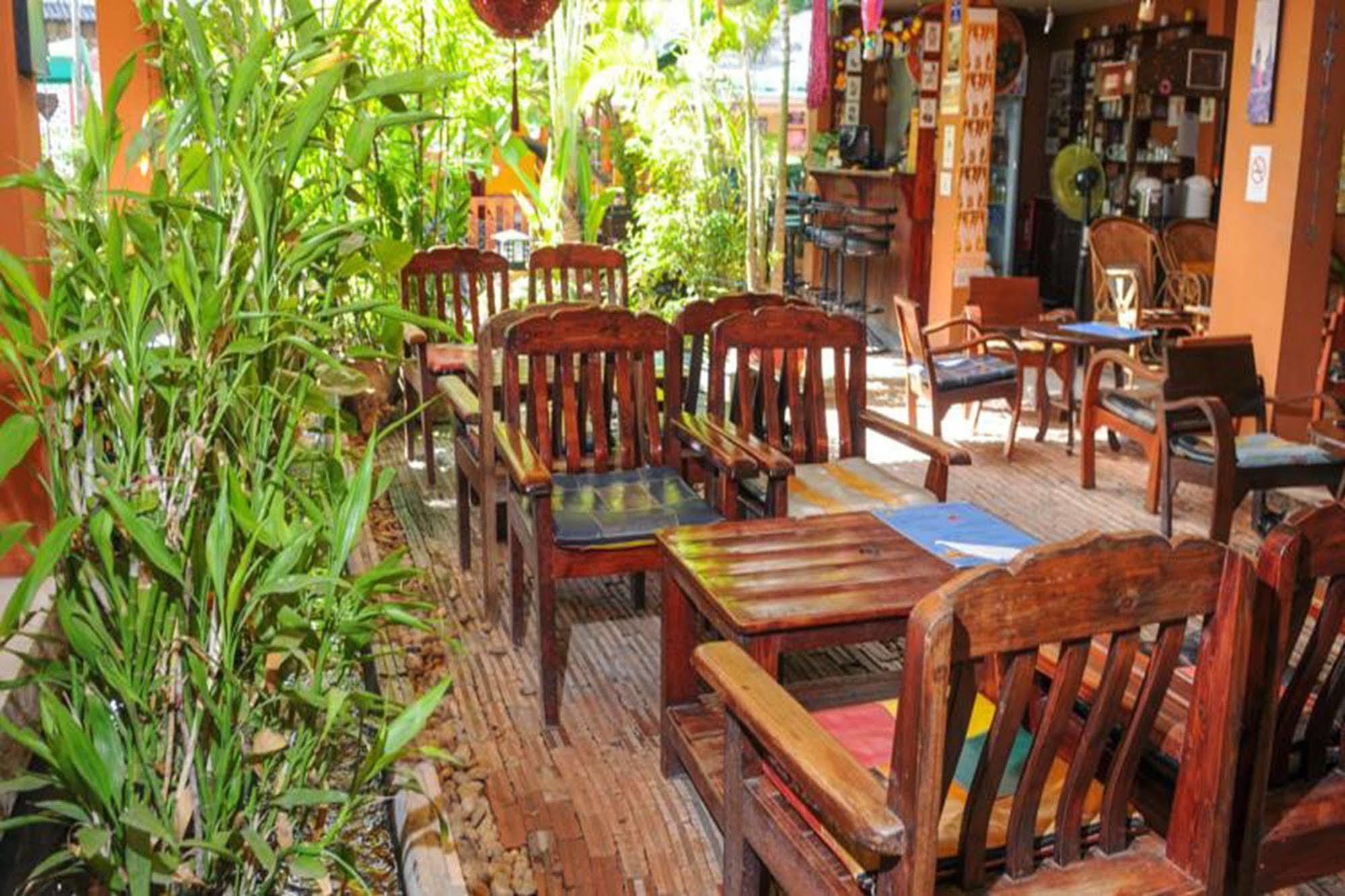 All In 1 Guesthouse Chiang Mai Exterior foto