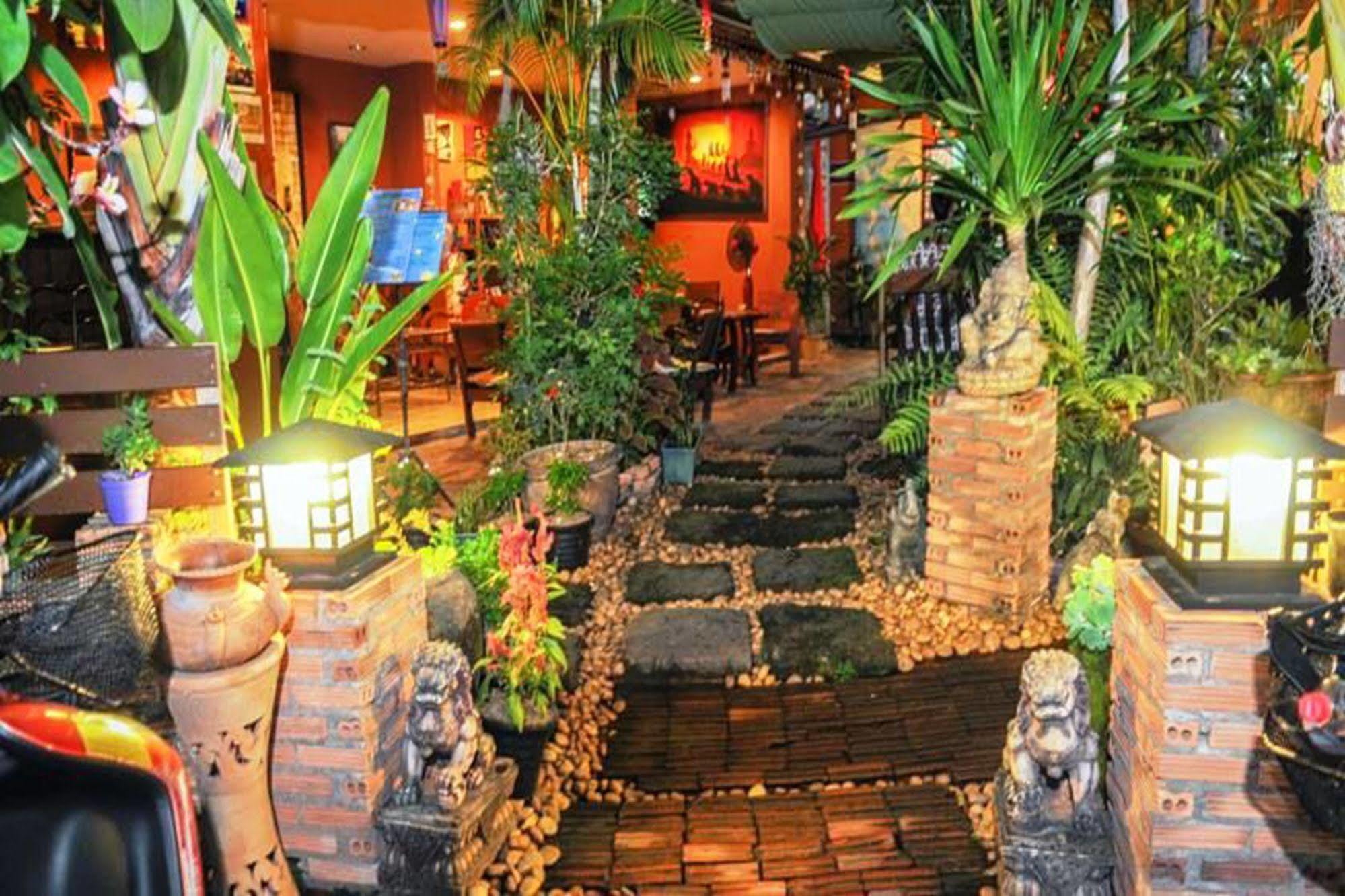 All In 1 Guesthouse Chiang Mai Exterior foto